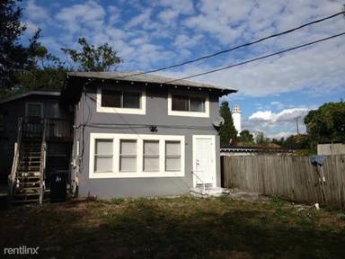 Main picture of 113 W Hanlon St