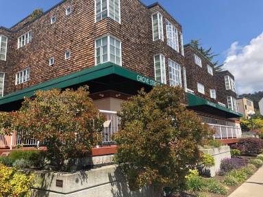 Main picture of 1385 Shattuck Ave