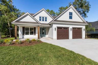 Main picture of 103 Maybird Dr
