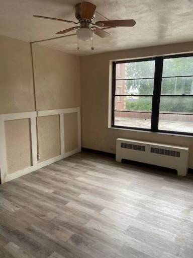 Main picture of 158 W 2nd St