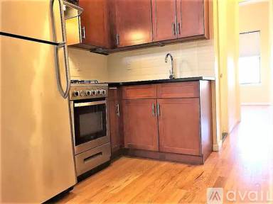 Main picture of 279 Linden St