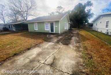 Main picture of 1208 California St