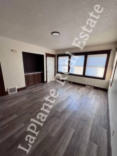 Main picture of 1308 Goodale Ave
