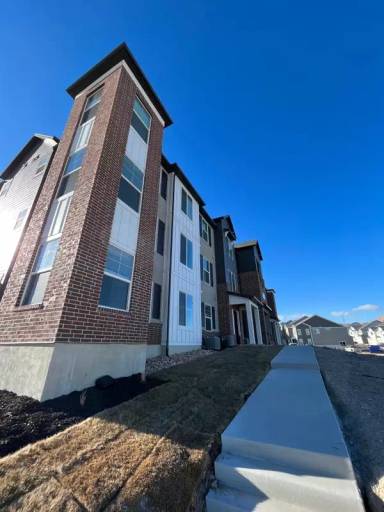 Main picture of 762 N Lang Ct