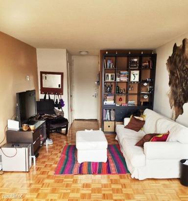 Main picture of 300 E 34th St Apartments