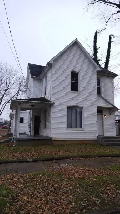 Main picture of 414 S Prince St