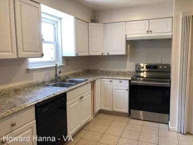 Main picture of 1500 Macnean Cir