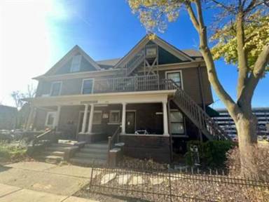 Main picture of 402 S 5th Ave