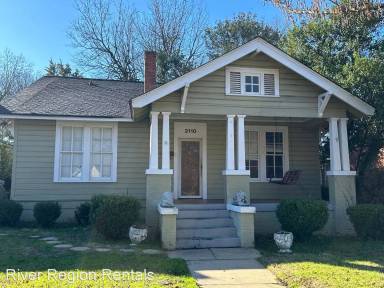 Main picture of 2110 Winona Ave
