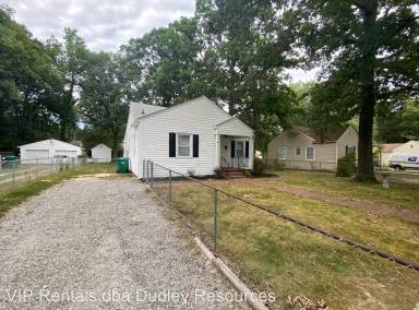 Main picture of 4 W Sedgwick St