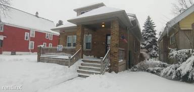 Main picture of 3249 N 26th St