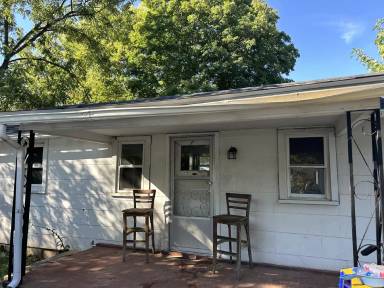 Main picture of 1238 Oliver St
