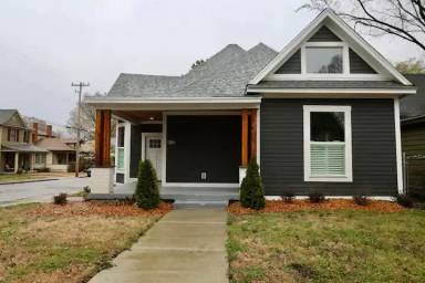 Main picture of 2228 Oliver Ave