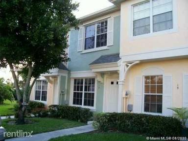 Main picture of 17 Simonton Cir