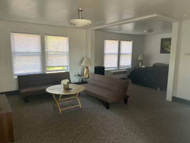 Main picture of 264 Galen St