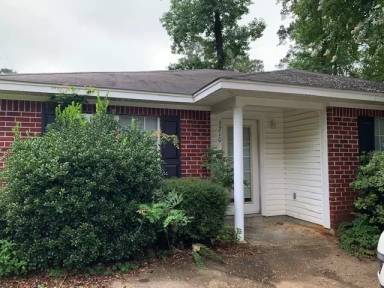 Main picture of 3205 Sutton Dr