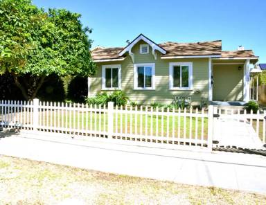 Main picture of 1922 Castillo St