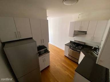 Main picture of 151 Mott St