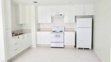Main picture of 3307 Magdalena St