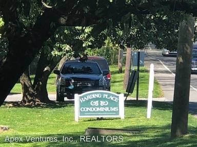 Main picture of Harding Place Condominium