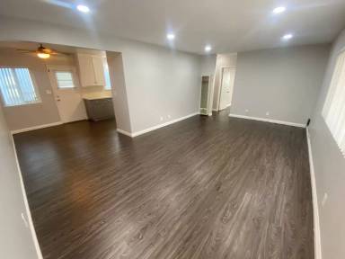 Main picture of 306 Culper Ct