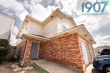 Main picture of 1035 Rambling Oaks Dr