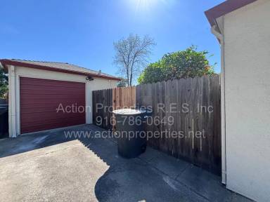 Main picture of 201 S Lincoln St