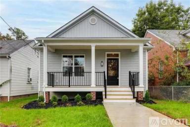Main picture of 2314 Halifax Ave