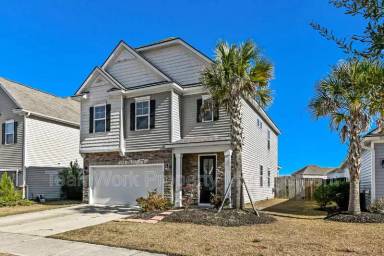 Main picture of 454 Zenith Blvd