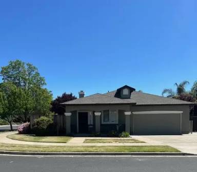Main picture of 1491 Fox Creek Ct