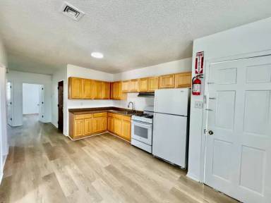 Main picture of 618 Elizabeth Ave