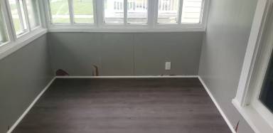 Main picture of 511 S Indiana Ave