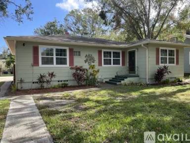 Main picture of 301 N Washington Ave