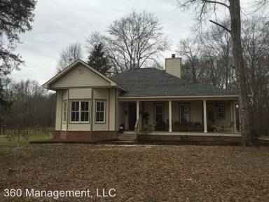 Main picture of 244 Chadwick Ln