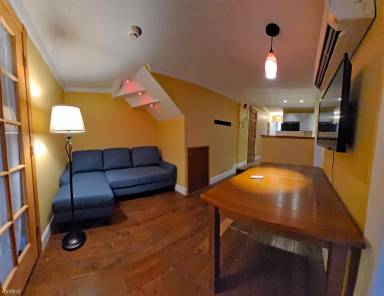 Main picture of 3402 Sansom St