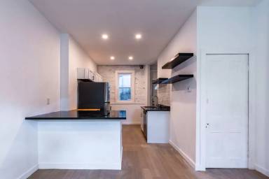 Main picture of 2205 Carey Way