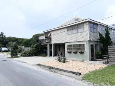 Main picture of 2803 Cleveland Ave