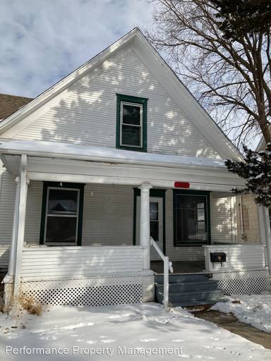 Main picture of 3018 S St