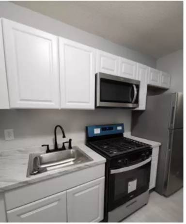 Main picture of 910 Dixwell Ave