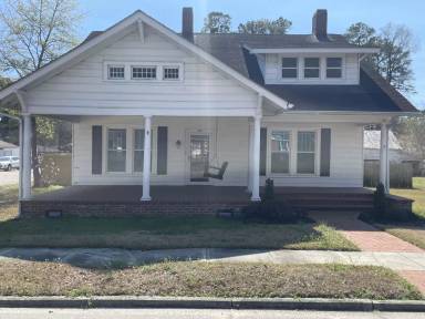 Main picture of 301 W Hamlet St