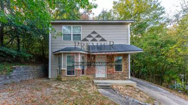 Main picture of 839 Parkhill Dr