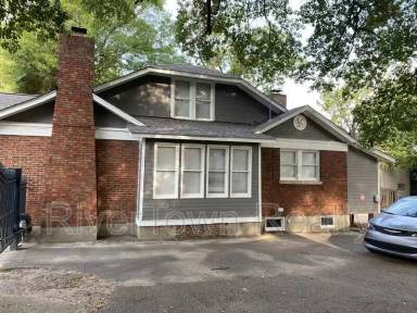 Main picture of 645 Gookin Pl