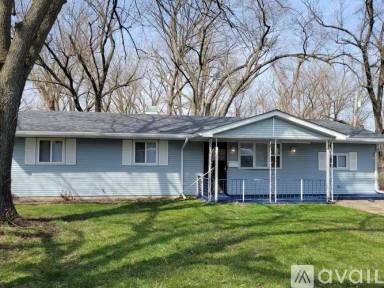 Main picture of 4732 Rhode Island St