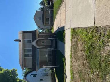 Main picture of 3555 S Liddesdale St