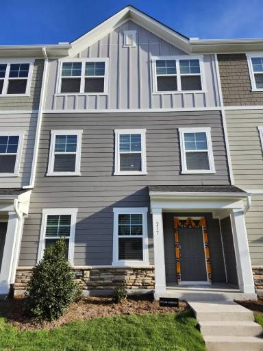 Main picture of 217 Nahunta Dr