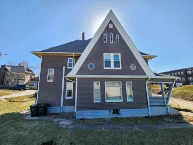 Main picture of 1202 15th St