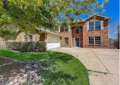 Main picture of 1008 York Ct