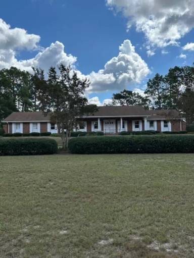 Main picture of 511 Polo Rd
