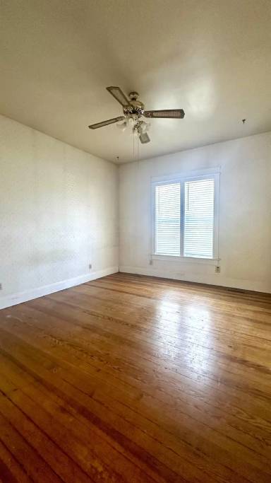 Main picture of 112 Peterson St