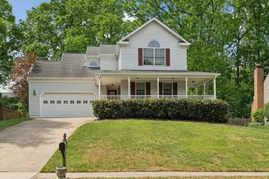 Main picture of 13619 South Springs Dr
